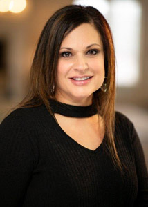 Gina L. Berardinelli, CNP, focuses on both medical and cosmetic services in Mentor, Ohio